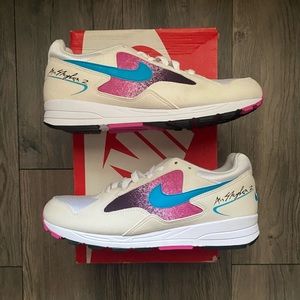 Size 8.5 - Nike Air Skylon 2 Lagoon Fuchsia